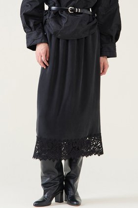 【マルティニーク/martinique】 キュプラリバーレーススカート(セットアップ可)人気、トレンドファッション・服の通販 founy(ファニー) ファッション Fashion レディースファッション Fashion for Women セットアップ Matching Sets スカート・ミニ/ミディ/マキシ Skirts / Mini, Midi & Maxi Skirts スカート Skirts ロングスカート Long Skirts / Maxi & Midi Skirts 2025年 2025 2025-2026秋冬・A/W Autumn/Winter 2025–26 AW25–26 おすすめ Recommended / Our Picks キュプラ Cupro, Eco Fabric ギャザー Gathered, Ruffled サテン Satin, Glossy Fabric シンプル Simple, Minimal セットアップ Set-Up, Coordinated Outfit フランス France, French レース Lace, Lace Fabric ロング Long, Long-Length エレガント 上品 Elegant A/W・秋冬 Autumn/Winter |ID:prp329100004761810