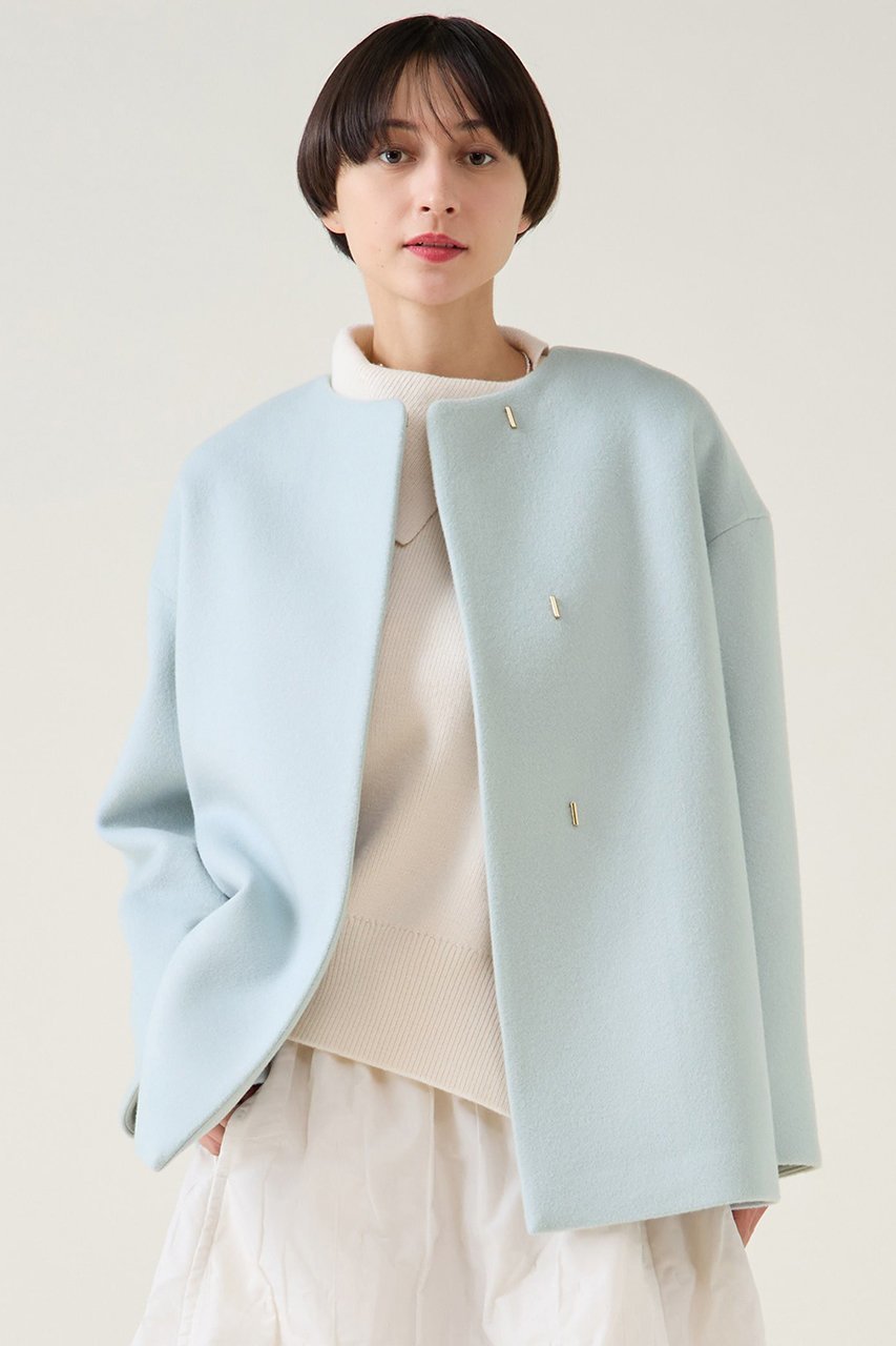 【マルティニーク/martinique】のノーカラーコート インテリア・キッズ・メンズ・レディースファッション・服の通販 founy(ファニー) 　ファッション　Fashion　レディースファッション　Fashion for Women　アウター　Coat / Outerwear Collection　コート・ロングコート・ピーコート　Long Coats, Peacoats & More　イタリア　Italy　春　Spring　ショート　Short, Short Length　ジャカード／ジャガード　Jacquard, Woven Pattern　ストール　Stole, Wrap　センター　Center, Center Line　なめらか　Smooth, Silky Texture　フロント　Front, Front Design　プリーツ　Pleats, Pleated　マフラー　Scarf, Muffler　モダン　Modern, Contemporary　S/S・春夏　SS, Spring/Summer, Warm Season　再入荷　Restock / Back in Stock　おすすめ　Recommended / Our Picks　夏　Summer　エレガント 上品　Elegant　ホリデーシーズン　Holiday Season　2026年　2026　サックス|ID: prp329100004761815 ipo3291000000035388367