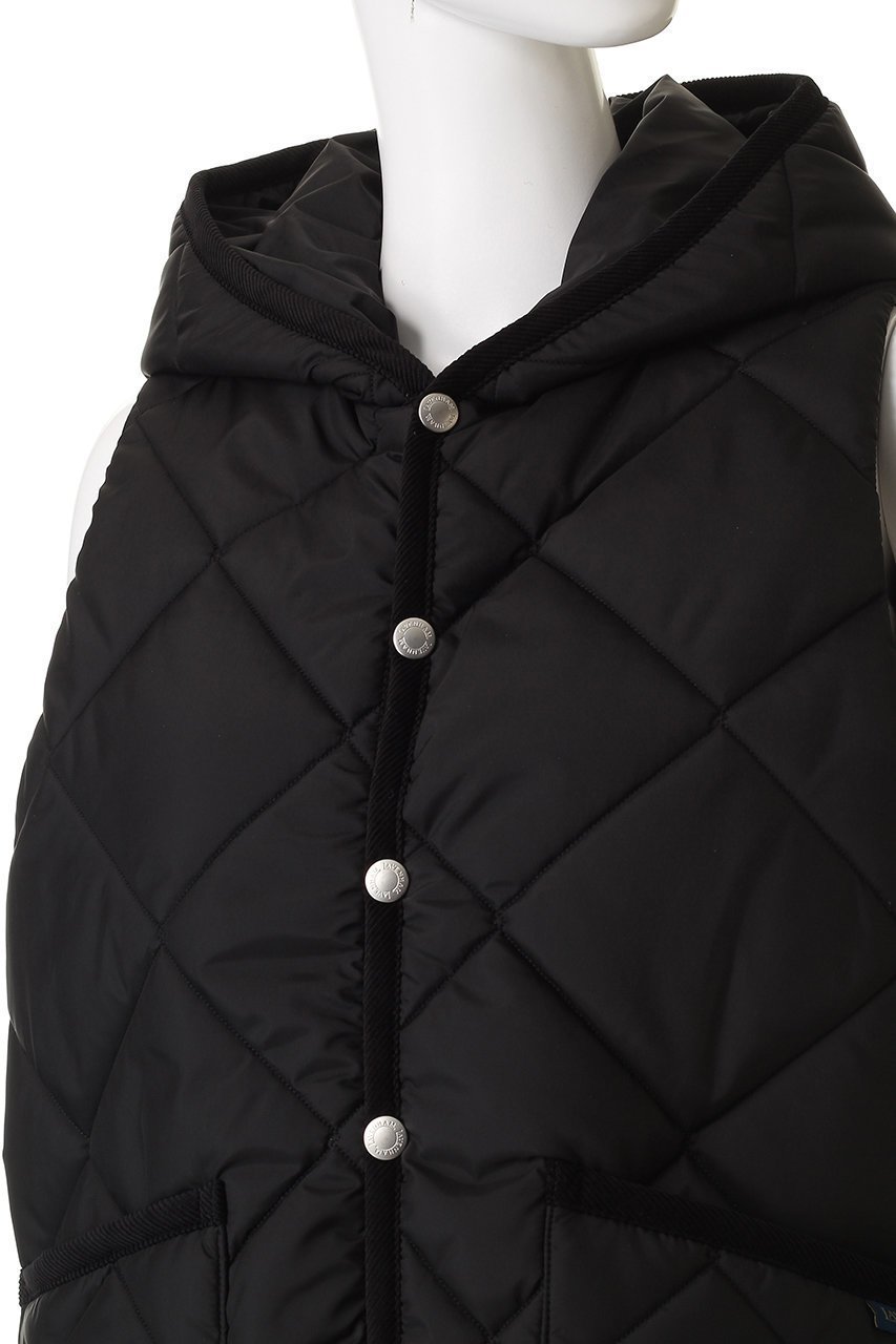 【ラベンハム/lavenham】のBIG QUILT BARTON ベスト 人気、トレンドファッション・服の通販 founy(ファニー) 　ファッション　Fashion　レディースファッション　Fashion for Women　アウター　Coat / Outerwear Collection　レディースジャケット・軽アウター　Jackets　キルト　Quilt, Quilted Fabric　シンプル　Simple, Minimal　ジャケット　Jacket, Outerwear　バランス　Balance, Style Balance　フェミニン　Feminine, Girly　ベスト　Vest, Waistcoat　定番　Standard, Basic Item　A/W・秋冬　Autumn/Winter　軽量　Lightweight, Ultra Light　other-5|ID: prp329100004761823 ipo3291000000035728619