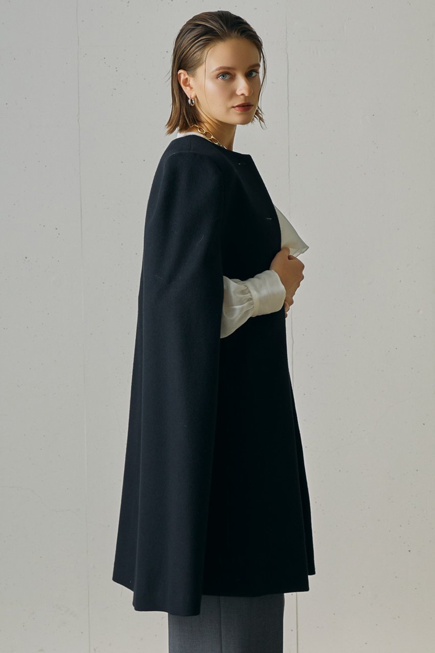 【ジェイドット/j.】のメルトンウールケープコート 人気、トレンドファッション・服の通販 founy(ファニー) 　ファッション　Fashion　レディースファッション　Fashion for Women　アウター　Coat / Outerwear Collection　コート・ロングコート・ピーコート　Long Coats, Peacoats & More　なめらか　Smooth, Silky Texture　インナー　Innerwear　エレガント 上品　Elegant　クラシック　Classic, Timeless Style　スマート　Smart, Elegant　スリット　Slit, Slit Detail　モダン　Modern, Contemporary　ロング　Long, Long-Length　新作・新入荷　New Arrivals / New In　other-2|ID: prp329100004761829 ipo3291000000034462329