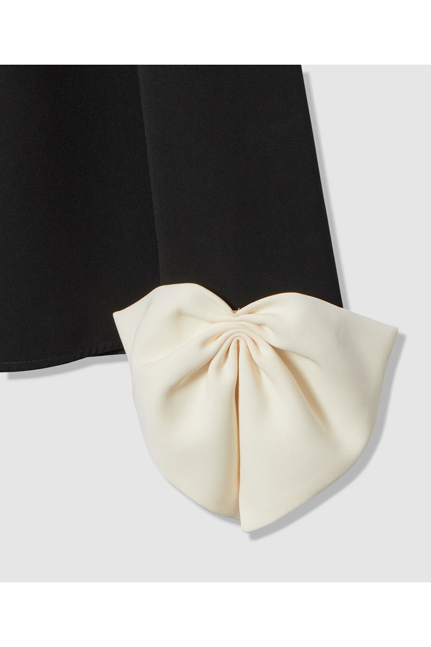 【アルアバイル/allureville】の【LOULOU WILLOUGHBY】ダブルクロス袖リボンブラウス 人気、トレンドファッション・服の通販 founy(ファニー) ファッション Fashion レディースファッション Fashion for Women トップス・カットソー Cut & Sew Tops シャツ・ブラウス・オフィスカジュアル Elegant Blouses & Button-Ups 2025年 2025 2025-2026秋冬・A/W Autumn/Winter 2025–26 AW25–26 シンプル Simple, Minimal スリーブ Sleeve, Long Sleeve / Short Sleeve ダブル Double, Double-Breasted バランス Balance, Style Balance リボン Ribbon, Bow ロング Long, Long-Length エレガント 上品 Elegant A/W・秋冬 Autumn/Winter other-4|ID: prp329100004761859 ipo3291000000034462529