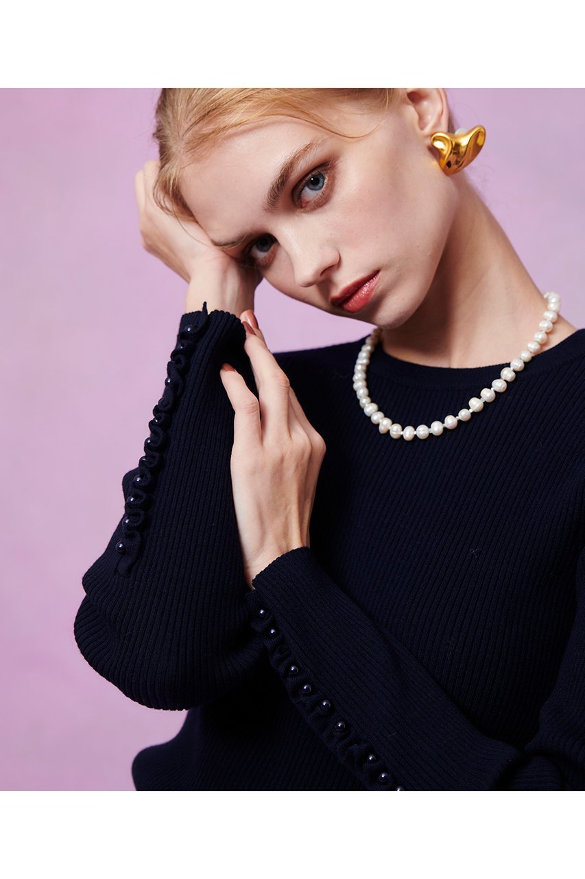 【アルアバイル/allureville】の【LOULOU WILLOUGHBY】フリルスリットプルオーバー 人気、トレンドファッション・服の通販 founy(ファニー) 　ファッション　Fashion　レディースファッション　Fashion for Women　トップス・カットソー　Cut & Sew Tops　ニット　Knit Tops & Sweaters　カジュアルプルオーバー・ニットトップス　Pullovers & Knit Tops / Casual Pullovers　2025年　2025　2025-2026秋冬・A/W　Autumn/Winter 2025–26 AW25–26　シンプル　Simple, Minimal　スリット　Slit, Slit Detail　フリル　Frill, Ruffle　リブニット　Rib Knit, Ribbed Knit　エレガント 上品　Elegant　A/W・秋冬　Autumn/Winter　other-7|ID: prp329100004761862 ipo3291000000034462564