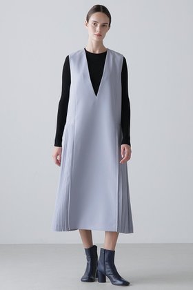 【アドーア/ADORE】のバックサテンアムンゼンワンピース 人気、トレンドファッション・服の通販 founy(ファニー) ファッション Fashion レディースファッション Fashion for Women ワンピース Dresses チュニック Tunic Tops & Dresses サテン Satin, Glossy Fabric ストレッチ Stretch, Stretchy Fabric チュニック Tunic, Long Top プリーツ Pleats, Pleated ロング Long, Long-Length エレガント 上品 Elegant |ID:prp329100004761885