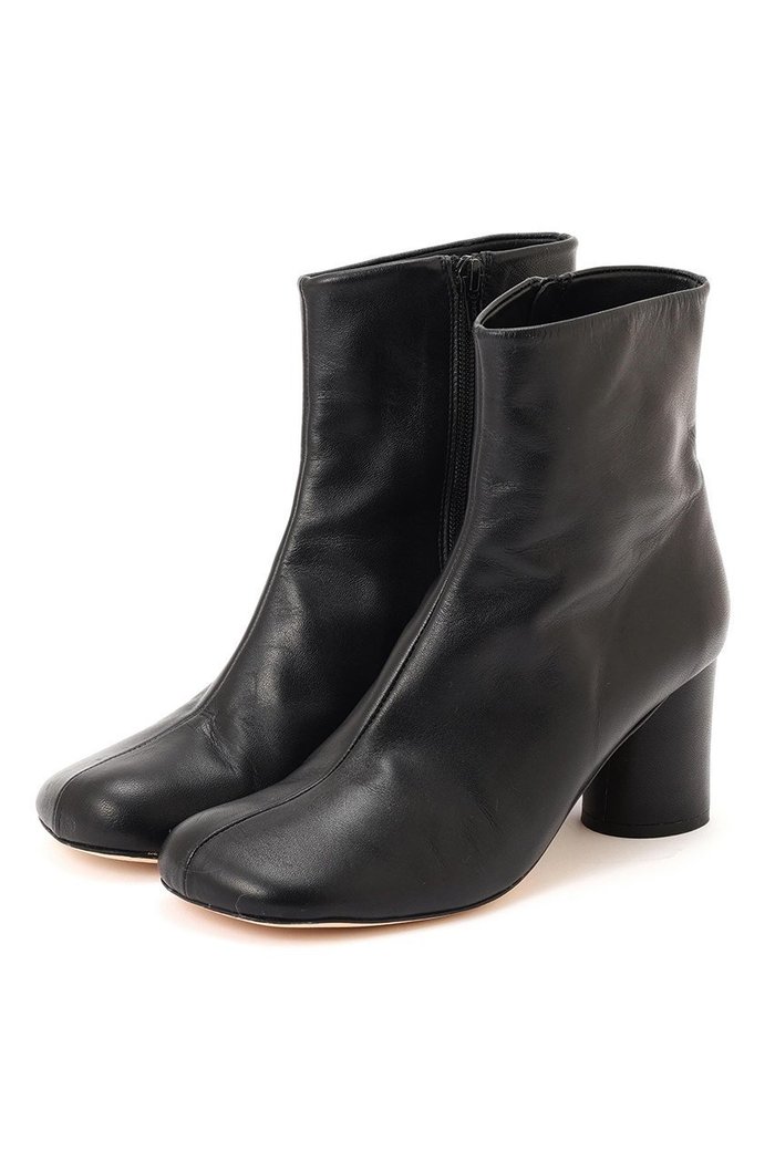 【アドーア/ADORE】のANKLE BOOT NEGR インテリア・キッズ・メンズ・レディースファッション・服の通販 founy(ファニー) https://founy.com/ ファッション Fashion レディースファッション Fashion for Women コレクション Collection, Seasonal Line ショート Short, Short Length シンプル Simple, Minimal フォルム Silhouette, Form モダン Modern, Contemporary 夏 Summer 春 Spring S/S・春夏 SS, Spring/Summer, Warm Season |ID: prp329100004761895 ipo3291000000035455247