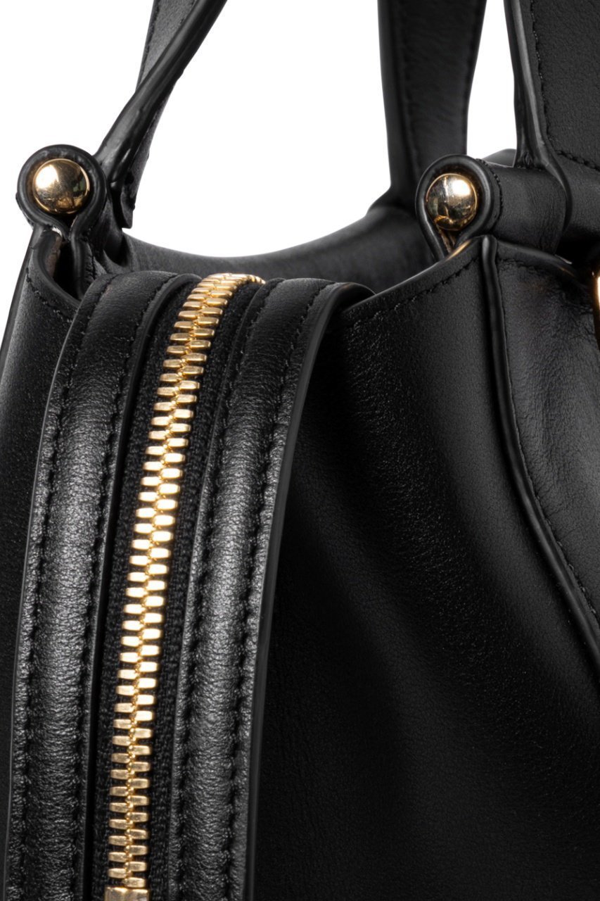 【ワンドラー/WANDLER】のIda Bag 人気、トレンドファッション・服の通販 founy(ファニー) 　ファッション　Fashion　レディースファッション　Fashion for Women　バッグ　Bags　スリーブ　Sleeve, Long Sleeve / Short Sleeve　ポケット　Pocket, Pocket Detail　ラップ　Wrap, Wrap Design　エレガント 上品　Elegant　新作・新入荷　New Arrivals / New In　other-5|ID: prp329100004761906 ipo3291000000034463401