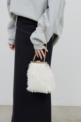 【ガリャルダガランテ/GALLARDAGALANTE】 【2.718】シャギークラスプバッグ人気、トレンドファッション・服の通販 founy(ファニー) ファッション Fashion レディースファッション Fashion for Women バッグ Bags オケージョン Occasion Wear ショルダー Shoulder, Shoulder Strap シンプル Simple, Minimal チェーン Chain, Chain Strap リュクス Luxury, Elegant, High-End, Chic エレガント 上品 Elegant 冬 Winter / This Winter 新作・新入荷 New Arrivals / New In |ID:prp329100004762859