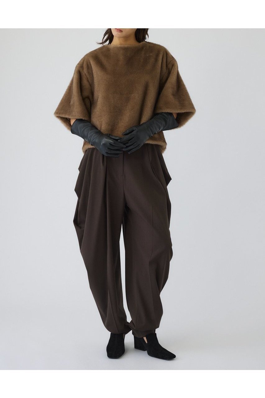 【リムアーク/RIM.ARK】の【11/7 10:00販売開始】Square fur tops/トップス 人気、トレンドファッション・服の通販 founy(ファニー) ファッション Fashion レディースファッション Fashion for Women トップス・カットソー Cut & Sew Tops シャツ・ブラウス・オフィスカジュアル Elegant Blouses & Button-Ups おすすめ Recommended / Our Picks スクエア Square, Square Shape スリーブ Sleeve, Long Sleeve / Short Sleeve ダウン Down, Puffer フェイクファー Faux Fur, Imitation Fur ラグジュアリー Luxury, Elegant リラックス Relax, Relaxed Fit ロング Long, Long-Length 新作・新入荷 New Arrivals / New In A/W・秋冬 Autumn/Winter other-2|ID: prp329100004762901 ipo3291000000034473116