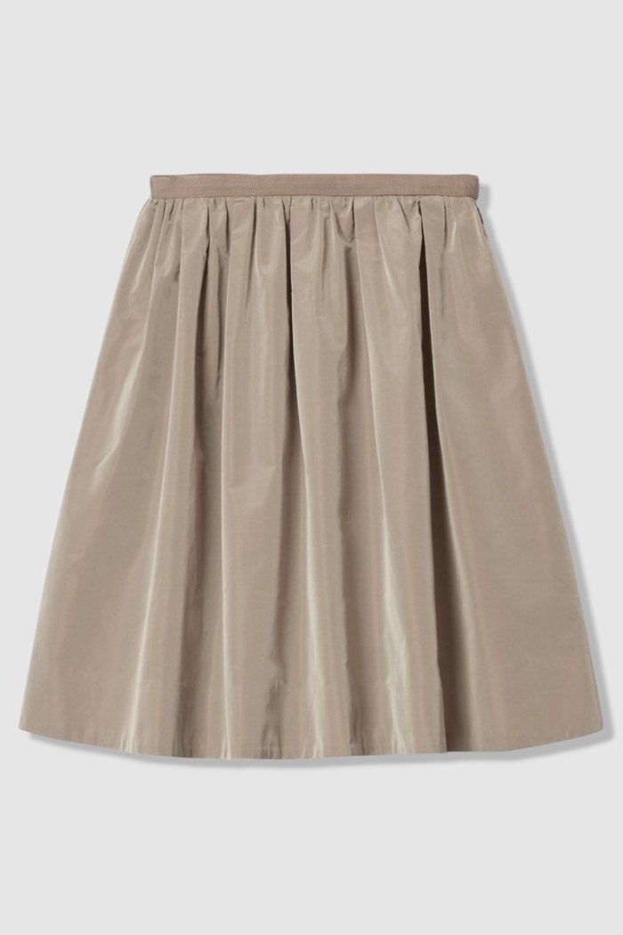 【アルアバイル/allureville】の【LOULOU WILLOUGHBY】タフタギャザースカート インテリア・キッズ・メンズ・レディースファッション・服の通販 founy(ファニー) https://founy.com/ ファッション Fashion レディースファッション Fashion for Women スカート Skirts ミニスカート Mini Skirts 2025年 2025 2025-2026秋冬・A/W Autumn/Winter 2025–26 AW25–26 グログラン Grosgrain, Grosgrain Ribbon タフタ Taffeta, Structured Fabric バランス Balance, Style Balance ミニスカート Mini Skirt, Short Skirt ロング Long, Long-Length エレガント 上品 Elegant A/W・秋冬 Autumn/Winter |ID: prp329100004762904 ipo3291000000034473144