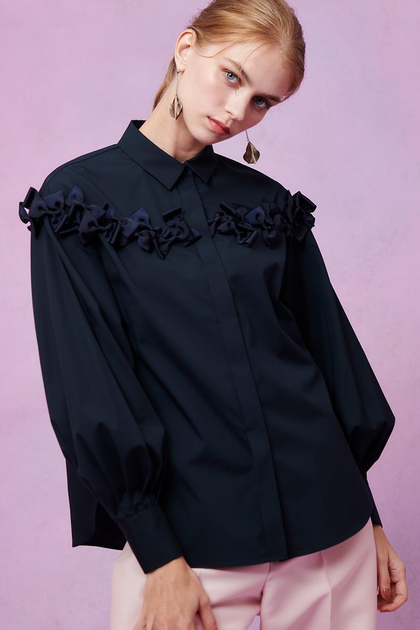 【アルアバイル/allureville】の【LOULOU WILLOUGHBY】メニーリボンパフスリーブシャツ 人気、トレンドファッション・服の通販 founy(ファニー) ファッション Fashion レディースファッション Fashion for Women トップス・カットソー Cut & Sew Tops シャツ・ブラウス・オフィスカジュアル Elegant Blouses & Button-Ups 2025年 2025 2025-2026秋冬・A/W Autumn/Winter 2025–26 AW25–26 スリーブ Sleeve, Long Sleeve / Short Sleeve ロング Long, Long-Length エレガント 上品 Elegant 再入荷 Restock / Back in Stock A/W・秋冬 Autumn/Winter other-8|ID: prp329100004762915 ipo3291000000034473259