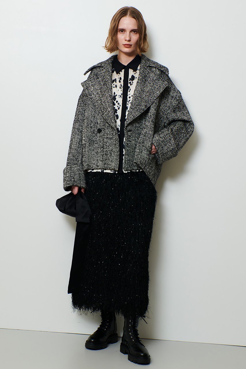 【アルアバイル/allureville】のBONOTTOスパンコールショートコート 人気、トレンドファッション・服の通販 founy(ファニー) ファッション Fashion レディースファッション Fashion for Women アウター Coat / Outerwear Collection コート・ロングコート・ピーコート Long Coats, Peacoats & More エレガント 上品 Elegant カッティング Cutting Detail ショート Short, Short Length シルバー Silver, Metallic Silver スパンコール Sequins, Sequin Embellishment スペシャル Special, Limited Edition バランス Balance, Style Balance フォルム Silhouette, Form ラグジュアリー Luxury, Elegant 冬 Winter / This Winter 新作・新入荷 New Arrivals / New In other-6|ID: prp329100004763615 ipo3291000000034483681