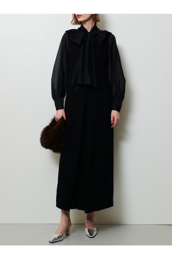 【アルアバイル/allureville】のバッククロスオールインワン インテリア・キッズ・メンズ・レディースファッション・服の通販 founy(ファニー) https://founy.com/ ファッション Fashion レディースファッション Fashion for Women ワンピース Dresses オールインワン・ワンピース Dresses and Jumpsuits チュニック Tunic Tops & Dresses 2025年 2025 2025-2026秋冬・A/W Autumn/Winter 2025–26 AW25–26 アクセサリー Fashion Accessories キャミソール Camisole, Spaghetti Strap Top タートルネック Turtleneck, High Neck ダブル Double, Double-Breasted チュニック Tunic, Long Top パーティ Party, Party Style フロント Front, Front Design ボックス Boxy, Box Shape マニッシュ Mannish, Boyish ラグジュアリー Luxury, Elegant ロング Long, Long-Length A/W・秋冬 Autumn/Winter |ID: prp329100004763634 ipo3291000000034483802