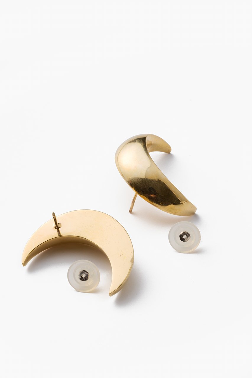 【エスケーパーズ アナザーワールド/ESCAPERS AN OTHER WORLD】の【SOPHIE BUHAI】Gold Moon ピアス 人気、トレンドファッション・服の通販 founy(ファニー) ファッション Fashion レディースファッション Fashion for Women ジュエリー Jewelry ファッションリング Fashion Rings イヤリング・フープ・ドロップタイプ Hoop, Drop & Clip Earrings イヤリング Earrings エレガント 上品 Elegant フォルム Silhouette, Form 再入荷 Restock / Back in Stock other-3|ID: prp329100004764637 ipo3291000000034494356