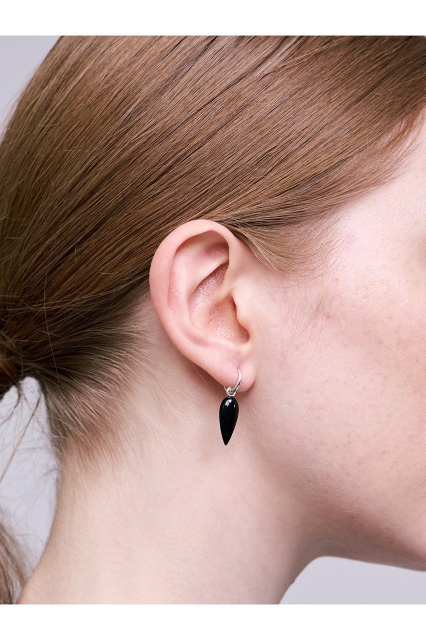 【エスケーパーズ アナザーワールド/ESCAPERS AN OTHER WORLD】の【SOPHIE BUHAI】Tiny Spear Hoops ピアス(オニキス) 人気、トレンドファッション・服の通販 founy(ファニー) ファッション Fashion レディースファッション Fashion for Women ジュエリー Jewelry ファッションリング Fashion Rings イヤリング・フープ・ドロップタイプ Hoop, Drop & Clip Earrings イヤリング Earrings エレガント 上品 Elegant シルバー Silver, Metallic Silver シンプル Simple, Minimal ドロップ Drop Shoulder, Dropped Style ハンド Hand, Handmade フープ Hoop, Hoop Earrings 新作・新入荷 New Arrivals / New In other-2|ID: prp329100004764685 ipo3291000000034494626