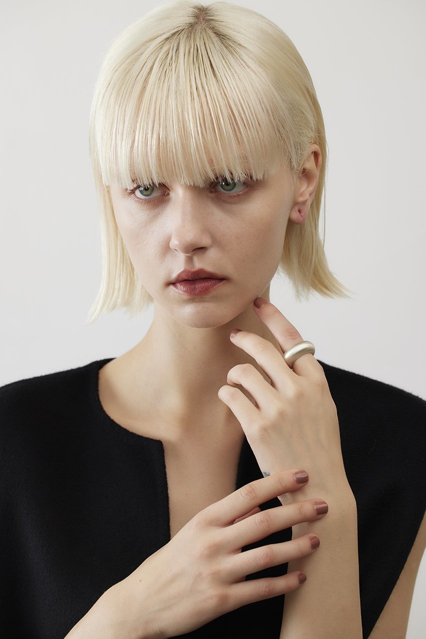 【エスケーパーズ アナザーワールド/ESCAPERS AN OTHER WORLD】の【SOPHIE BUHAI】Tube リング(Satin Finish) 人気、トレンドファッション・服の通販 founy(ファニー) ファッション Fashion レディースファッション Fashion for Women サテン Satin, Glossy Fabric シンプル Simple, Minimal チューブ Tube, Tube Top フォルム Silhouette, Form エレガント 上品 Elegant 新作・新入荷 New Arrivals / New In other-2|ID: prp329100004764700 ipo3291000000034494713