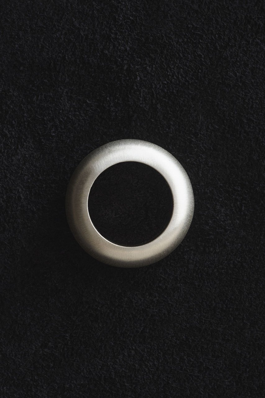 【エスケーパーズ アナザーワールド/ESCAPERS AN OTHER WORLD】の【SOPHIE BUHAI】Tube リング(Satin Finish) 人気、トレンドファッション・服の通販 founy(ファニー) ファッション Fashion レディースファッション Fashion for Women サテン Satin, Glossy Fabric シンプル Simple, Minimal チューブ Tube, Tube Top フォルム Silhouette, Form エレガント 上品 Elegant 新作・新入荷 New Arrivals / New In other-4|ID: prp329100004764700 ipo3291000000034494716