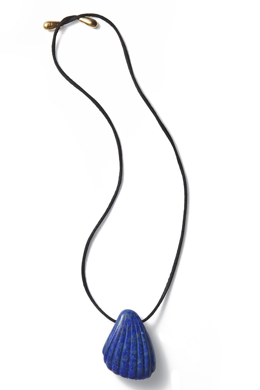 【エスケーパーズ アナザーワールド/ESCAPERS AN OTHER WORLD】の【SOPHIE BUHAI】Small Lapis Coquille ペンダント インテリア・キッズ・メンズ・レディースファッション・服の通販 founy(ファニー) ファッション Fashion レディースファッション Fashion for Women ジュエリー Jewelry ネックレス Necklaces & Pendants シルク Silk, 100% Silk ジュエリー Jewelry, Accessories ネックレス Necklace, Pendant Necklace バランス Balance, Style Balance モダン Modern, Contemporary 新作・新入荷 New Arrivals / New In ラピス|ID: prp329100004764705 ipo3291000000034494761