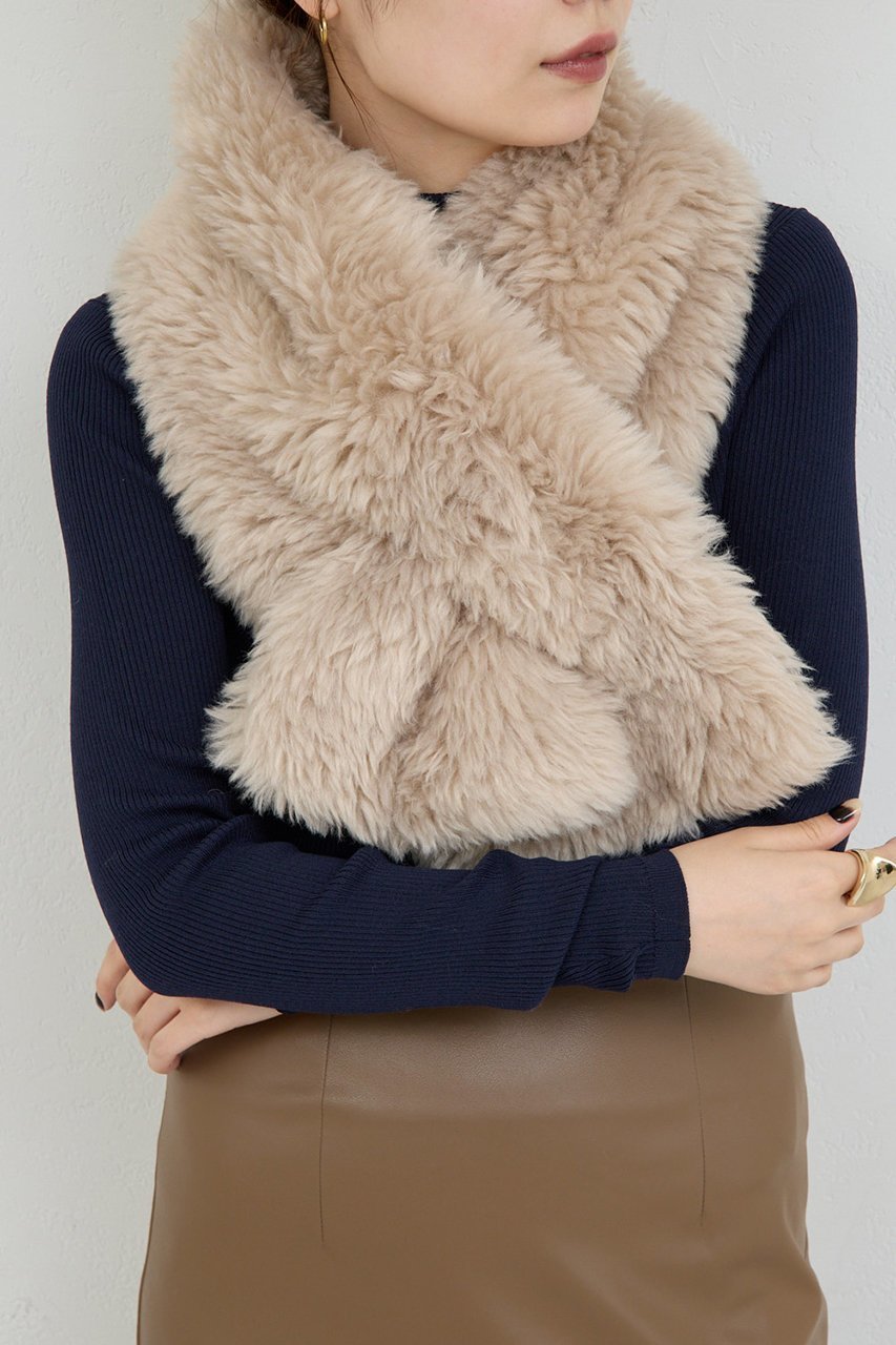 【ガリャルダガランテ/GALLARDAGALANTE】のフェイクファークロスマフラー 人気、トレンドファッション・服の通販 founy(ファニー) 　ファッション　Fashion　レディースファッション　Fashion for Women　ストール　Soft & Warm Scarves　マフラー・スヌード / 冬小物の定番　Scarves & Mufflers　ストール　Stole, Wrap　フェイクファー　Faux Fur, Imitation Fur　マフラー　Scarf, Muffler　other-2|ID: prp329100004764724 ipo3291000000035359844