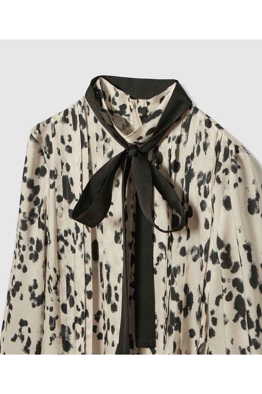 【アルアバイル/allureville】のOFFICINAプリーツフレアワンピース 人気、トレンドファッション・服の通販 founy(ファニー) 　ファッション　Fashion　レディースファッション　Fashion for Women　ワンピース　Dresses　チュニック　Tunic Tops & Dresses　2025年　2025　2025-2026秋冬・A/W　Autumn/Winter 2025–26 AW25–26　クラシカル　Classical, Vintage-Inspired　チュニック　Tunic, Long Top　フィット　Fit, Slim Fit　フレア　Flare, Flared　プリント　Print, Printed Pattern　プリーツ　Pleats, Pleated　モノトーン　Monotone, Black and White　リボン　Ribbon, Bow　ロング　Long, Long-Length　A/W・秋冬　Autumn/Winter　other-3|ID: prp329100004764733 ipo3291000000034494959