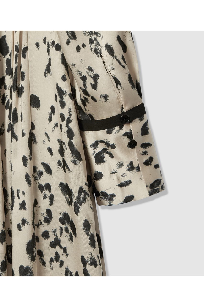 【アルアバイル/allureville】のOFFICINAプリーツフレアワンピース 人気、トレンドファッション・服の通販 founy(ファニー) 　ファッション　Fashion　レディースファッション　Fashion for Women　ワンピース　Dresses　チュニック　Tunic Tops & Dresses　2025年　2025　2025-2026秋冬・A/W　Autumn/Winter 2025–26 AW25–26　クラシカル　Classical, Vintage-Inspired　チュニック　Tunic, Long Top　フィット　Fit, Slim Fit　フレア　Flare, Flared　プリント　Print, Printed Pattern　プリーツ　Pleats, Pleated　モノトーン　Monotone, Black and White　リボン　Ribbon, Bow　ロング　Long, Long-Length　A/W・秋冬　Autumn/Winter　other-6|ID: prp329100004764733 ipo3291000000034494962