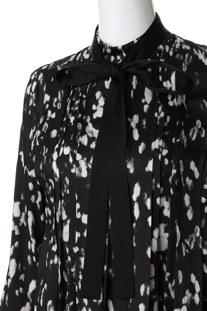 【アルアバイル/allureville】のOFFICINAプリーツフレアワンピース 人気、トレンドファッション・服の通販 founy(ファニー) 　ファッション　Fashion　レディースファッション　Fashion for Women　ワンピース　Dresses　チュニック　Tunic Tops & Dresses　クラシカル　Classical, Vintage-Inspired　チュニック　Tunic, Long Top　フィット　Fit, Slim Fit　フレア　Flare, Flared　プリント　Print, Printed Pattern　プリーツ　Pleats, Pleated　モノトーン　Monotone, Black and White　リボン　Ribbon, Bow　ロング　Long, Long-Length　other-5|ID: prp329100004764733 ipo3291000000036344265