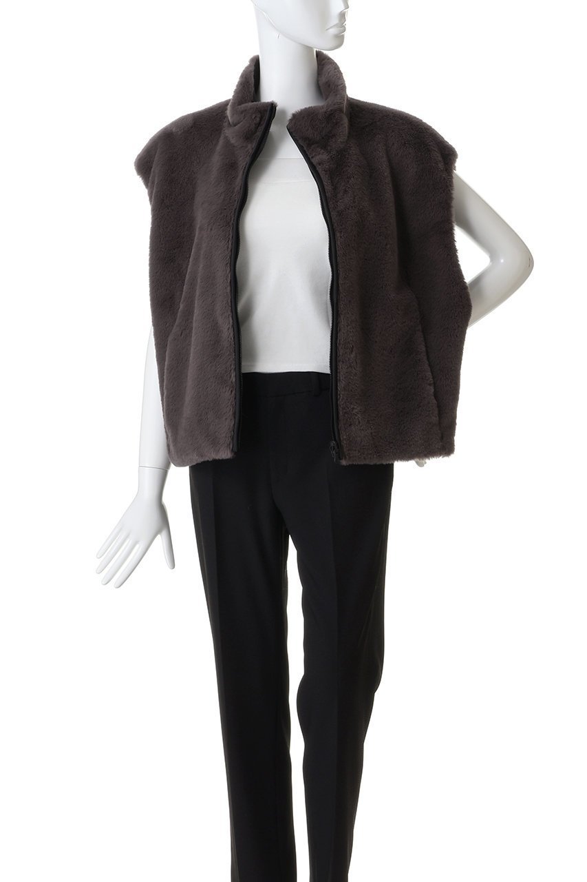 【プレインピープル/PLAIN PEOPLE】のリバーシブルファーベスト 人気、トレンドファッション・服の通販 founy(ファニー) 　ファッション　Fashion　レディースファッション　Fashion for Women　アウター　Coat / Outerwear Collection　レディースジャケット・軽アウター　Jackets　なめらか　Smooth, Silky Texture　インナー　Innerwear　ジャケット　Jacket, Outerwear　フォルム　Silhouette, Form　ベスト　Vest, Waistcoat　ワイド　Wide, Wide Fit　新作・新入荷　New Arrivals / New In　other-7|ID: prp329100004764753 ipo3291000000034495131