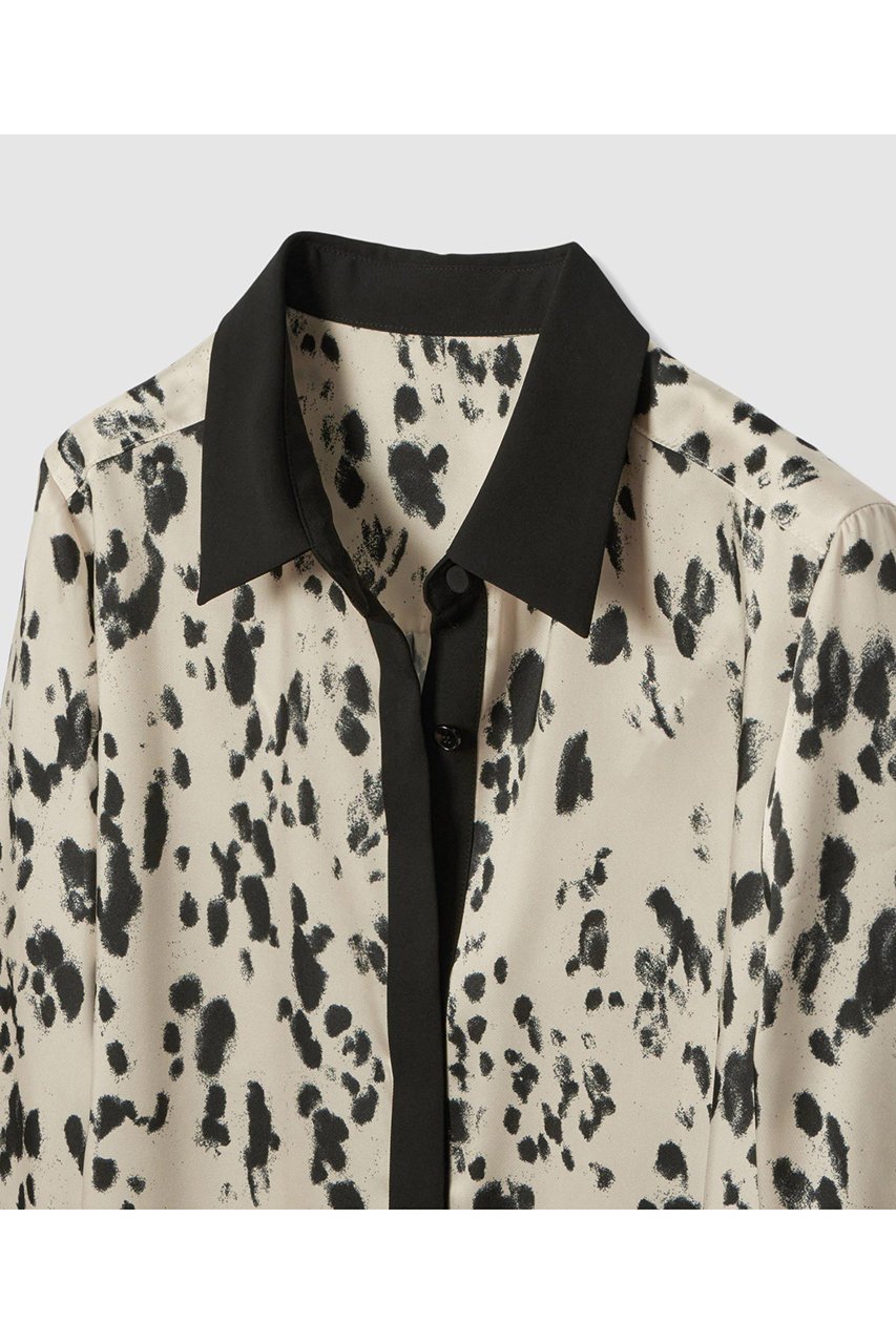 【アルアバイル/allureville】のOFFICINAバックプリーツブラウス 人気、トレンドファッション・服の通販 founy(ファニー) 　ファッション　Fashion　レディースファッション　Fashion for Women　トップス・カットソー　Cut & Sew Tops　シャツ・ブラウス・オフィスカジュアル　Elegant Blouses & Button-Ups　バッグ　Bags　2025年　2025　2025-2026秋冬・A/W　Autumn/Winter 2025–26 AW25–26　おすすめ　Recommended / Our Picks　クラシカル　Classical, Vintage-Inspired　スタイリッシュ　Stylish, Fashionable　スリーブ　Sleeve, Long Sleeve / Short Sleeve　フロント　Front, Front Design　プリント　Print, Printed Pattern　プリーツ　Pleats, Pleated　ボトム　Bottoms, Lower Wear　モノトーン　Monotone, Black and White　ロング　Long, Long-Length　エレガント 上品　Elegant　A/W・秋冬　Autumn/Winter　other-3|ID: prp329100004764778 ipo3291000000034495321