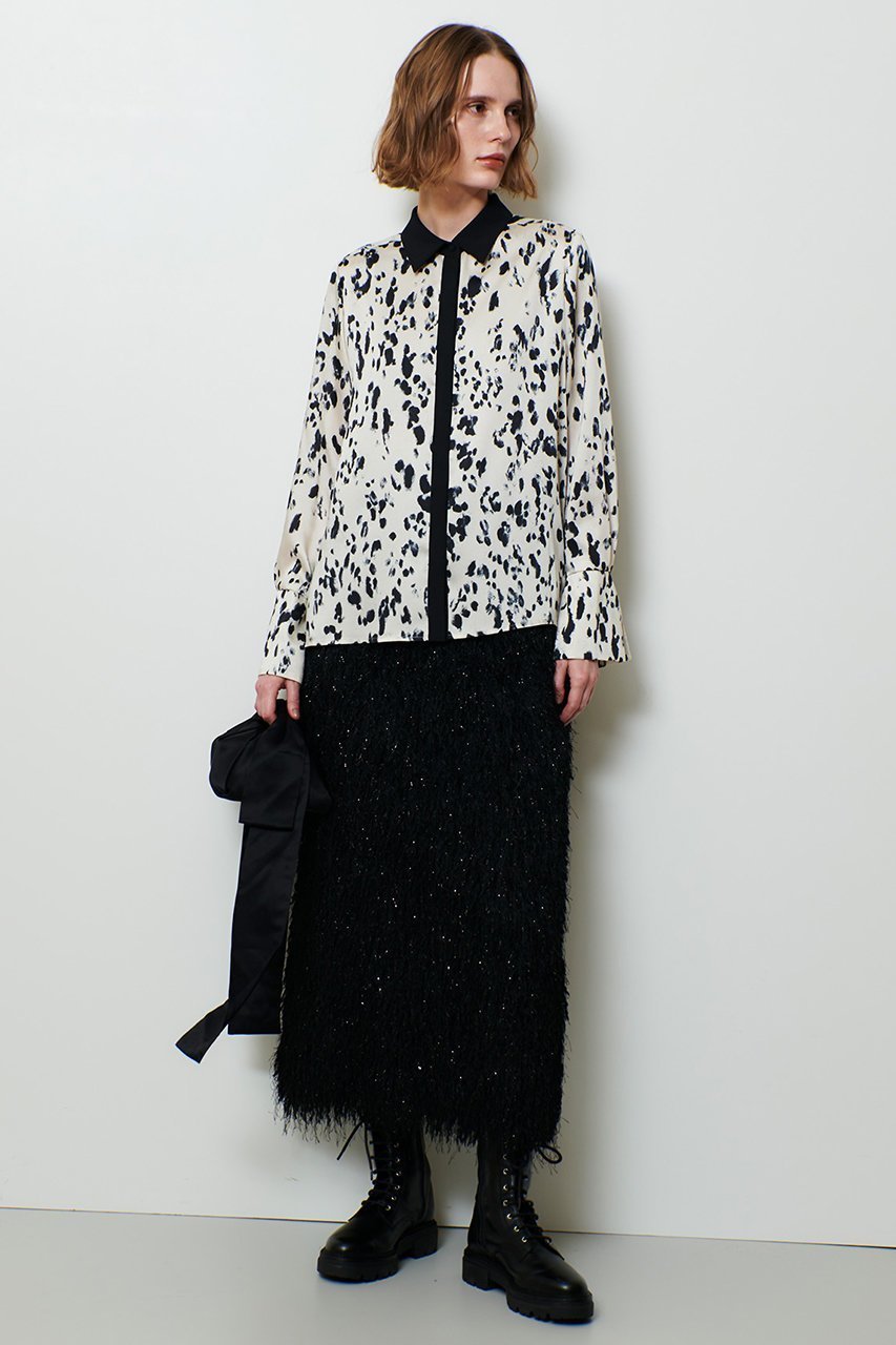 【アルアバイル/allureville】のOFFICINAバックプリーツブラウス 人気、トレンドファッション・服の通販 founy(ファニー) 　ファッション　Fashion　レディースファッション　Fashion for Women　トップス・カットソー　Cut & Sew Tops　シャツ・ブラウス・オフィスカジュアル　Elegant Blouses & Button-Ups　バッグ　Bags　2025年　2025　2025-2026秋冬・A/W　Autumn/Winter 2025–26 AW25–26　おすすめ　Recommended / Our Picks　クラシカル　Classical, Vintage-Inspired　スタイリッシュ　Stylish, Fashionable　スリーブ　Sleeve, Long Sleeve / Short Sleeve　フロント　Front, Front Design　プリント　Print, Printed Pattern　プリーツ　Pleats, Pleated　ボトム　Bottoms, Lower Wear　モノトーン　Monotone, Black and White　ロング　Long, Long-Length　エレガント 上品　Elegant　A/W・秋冬　Autumn/Winter　other-8|ID: prp329100004764778 ipo3291000000034495326