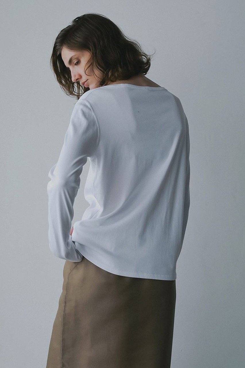 【ハー/HER.】の【11/13 12:00販売開始】コットンフライスプルオーバー 人気、トレンドファッション・服の通販 founy(ファニー) 　ファッション　Fashion　レディースファッション　Fashion for Women　トップス・カットソー　Cut & Sew Tops　シャツ・ブラウス・オフィスカジュアル　Elegant Blouses & Button-Ups　ロングTシャツ・Tシャツ　Longline T-Shirts & Tees　カジュアルプルオーバー・ニットトップス　Pullovers & Knit Tops / Casual Pullovers　カットソー・ベーシックTシャツ　Cut-and-Sewn Tops / Stretch Tees & Basics　シンプル　Simple, Minimal　スリーブ　Sleeve, Long Sleeve / Short Sleeve　ベーシック　Basic, Essential　ロング　Long, Long-Length　エレガント 上品　Elegant　新作・新入荷　New Arrivals / New In　other-4|ID: prp329100004766612 ipo3291000000034514724