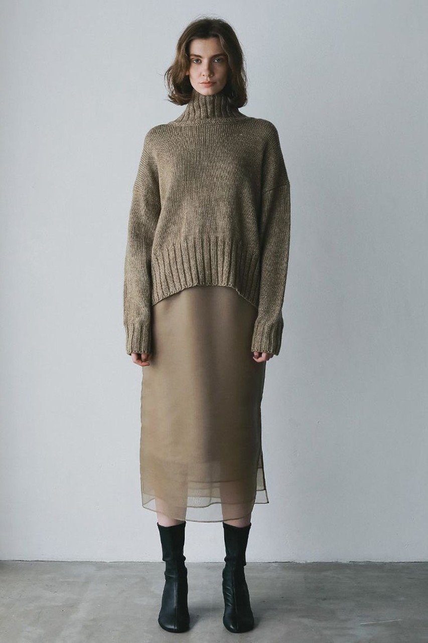 【ハー/HER.】の【11/13 12:00販売開始】C/Wハイネックニットプルオーバー 人気、トレンドファッション・服の通販 founy(ファニー) 　ファッション　Fashion　レディースファッション　Fashion for Women　トップス・カットソー　Cut & Sew Tops　ニット　Knit Tops & Sweaters　カジュアルプルオーバー・ニットトップス　Pullovers & Knit Tops / Casual Pullovers　ハイネック　High Neck, Mock Neck　バランス　Balance, Style Balance　ボトム　Bottoms, Lower Wear　新作・新入荷　New Arrivals / New In　other-2|ID: prp329100004766614 ipo3291000000034514741