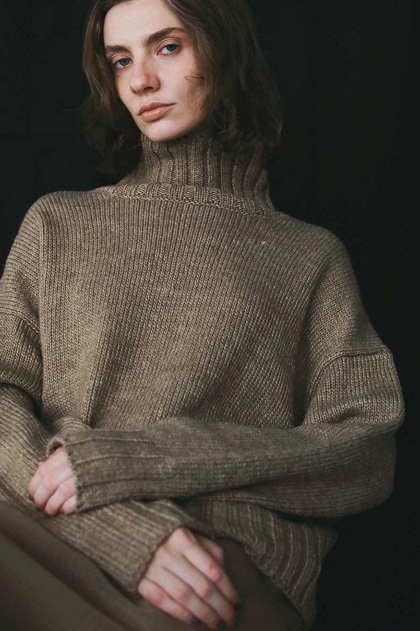 【ハー/HER.】の【11/13 12:00販売開始】C/Wハイネックニットプルオーバー 人気、トレンドファッション・服の通販 founy(ファニー) 　ファッション　Fashion　レディースファッション　Fashion for Women　トップス・カットソー　Cut & Sew Tops　ニット　Knit Tops & Sweaters　カジュアルプルオーバー・ニットトップス　Pullovers & Knit Tops / Casual Pullovers　ハイネック　High Neck, Mock Neck　バランス　Balance, Style Balance　ボトム　Bottoms, Lower Wear　新作・新入荷　New Arrivals / New In　other-6|ID: prp329100004766614 ipo3291000000034514745