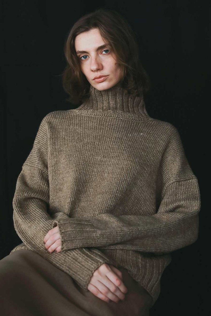 【ハー/HER.】の【11/13 12:00販売開始】C/Wハイネックニットプルオーバー 人気、トレンドファッション・服の通販 founy(ファニー) 　ファッション　Fashion　レディースファッション　Fashion for Women　トップス・カットソー　Cut & Sew Tops　ニット　Knit Tops & Sweaters　カジュアルプルオーバー・ニットトップス　Pullovers & Knit Tops / Casual Pullovers　ハイネック　High Neck, Mock Neck　バランス　Balance, Style Balance　ボトム　Bottoms, Lower Wear　新作・新入荷　New Arrivals / New In　other-8|ID: prp329100004766614 ipo3291000000034514747