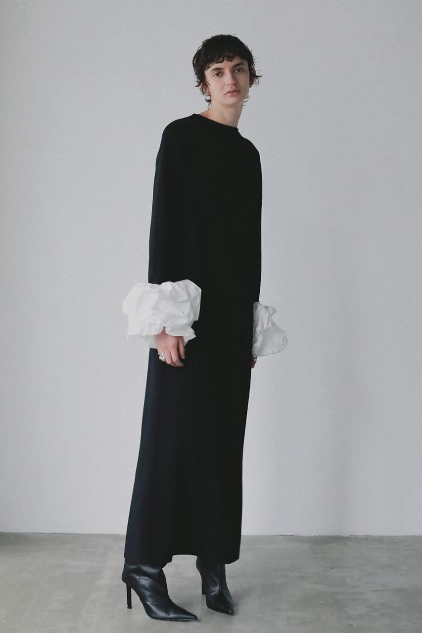 【ハー/HER.】のボリュームスリーブニットワンピース 人気、トレンドファッション・服の通販 founy(ファニー) 　ファッション　Fashion　レディースファッション　Fashion for Women　ワンピース　Dresses　ニットワンピース　Knit Dresses　チュニック　Tunic Tops & Dresses　インナー　Innerwear　ギャザー　Gathered, Ruffled　スリーブ　Sleeve, Long Sleeve / Short Sleeve　チュニック　Tunic, Long Top　ランダム　Random, Irregular　ロング　Long, Long-Length　再入荷　Restock / Back in Stock　other-7|ID: prp329100004766615 ipo3291000000035478797