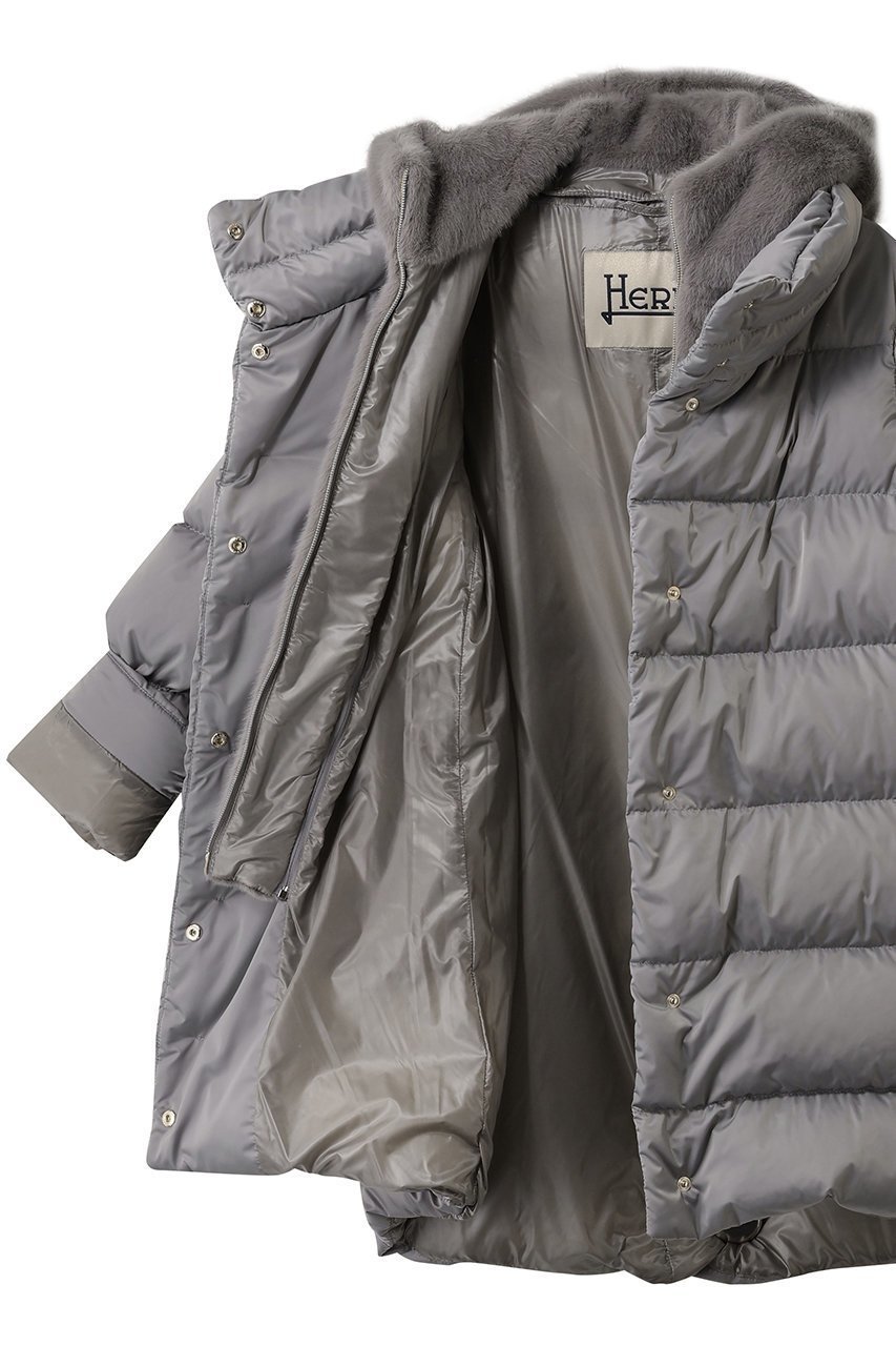 【ヘルノ/HERNO】のフェイクファーコンビダウンコート 人気、トレンドファッション・服の通販 founy(ファニー) 　ファッション　Fashion　レディースファッション　Fashion for Women　アウター　Coat / Outerwear Collection　コート・ロングコート・ピーコート　Long Coats, Peacoats & More　ダウンジャケット・軽量ダウン　Warm & Lightweight Down Jackets　オケージョン　Occasion Wear　ダウン　Down, Puffer　エレガント 上品　Elegant　新作・新入荷　New Arrivals / New In　軽量　Lightweight, Ultra Light　防寒　Cold Protection, Winter-Ready　other-6|ID: prp329100004768239 ipo3291000000034535514