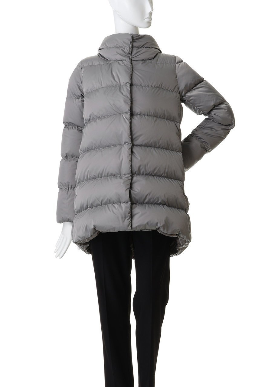 【ヘルノ/HERNO】のフェイクファーコンビダウンコート 人気、トレンドファッション・服の通販 founy(ファニー) 　ファッション　Fashion　レディースファッション　Fashion for Women　アウター　Coat / Outerwear Collection　コート・ロングコート・ピーコート　Long Coats, Peacoats & More　ダウンジャケット・軽量ダウン　Warm & Lightweight Down Jackets　オケージョン　Occasion Wear　ダウン　Down, Puffer　エレガント 上品　Elegant　新作・新入荷　New Arrivals / New In　軽量　Lightweight, Ultra Light　防寒　Cold Protection, Winter-Ready　other-7|ID: prp329100004768239 ipo3291000000034535517