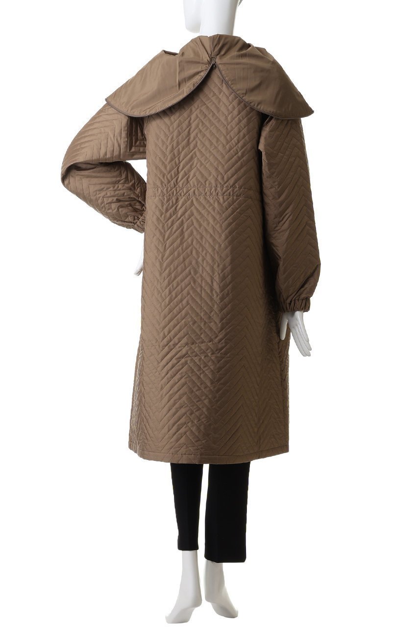 【ジュリエ/Julier】のsoronaキルティングロングコート 人気、トレンドファッション・服の通販 founy(ファニー) 　ファッション　Fashion　レディースファッション　Fashion for Women　アウター　Coat / Outerwear Collection　コート・ロングコート・ピーコート　Long Coats, Peacoats & More　スポーツウェア　Functional & Stylish Sportswear　スポーツ アウター　Sports Outerwear / Running Jacket / Windbreaker　キルティング　Quilted, Quilting　ジップ　Zip, Zipper　スポーツ　Sports, Activewear　ロング　Long, Long-Length　再入荷　Restock / Back in Stock　other-8|ID: prp329100004769227 ipo3291000000035771871