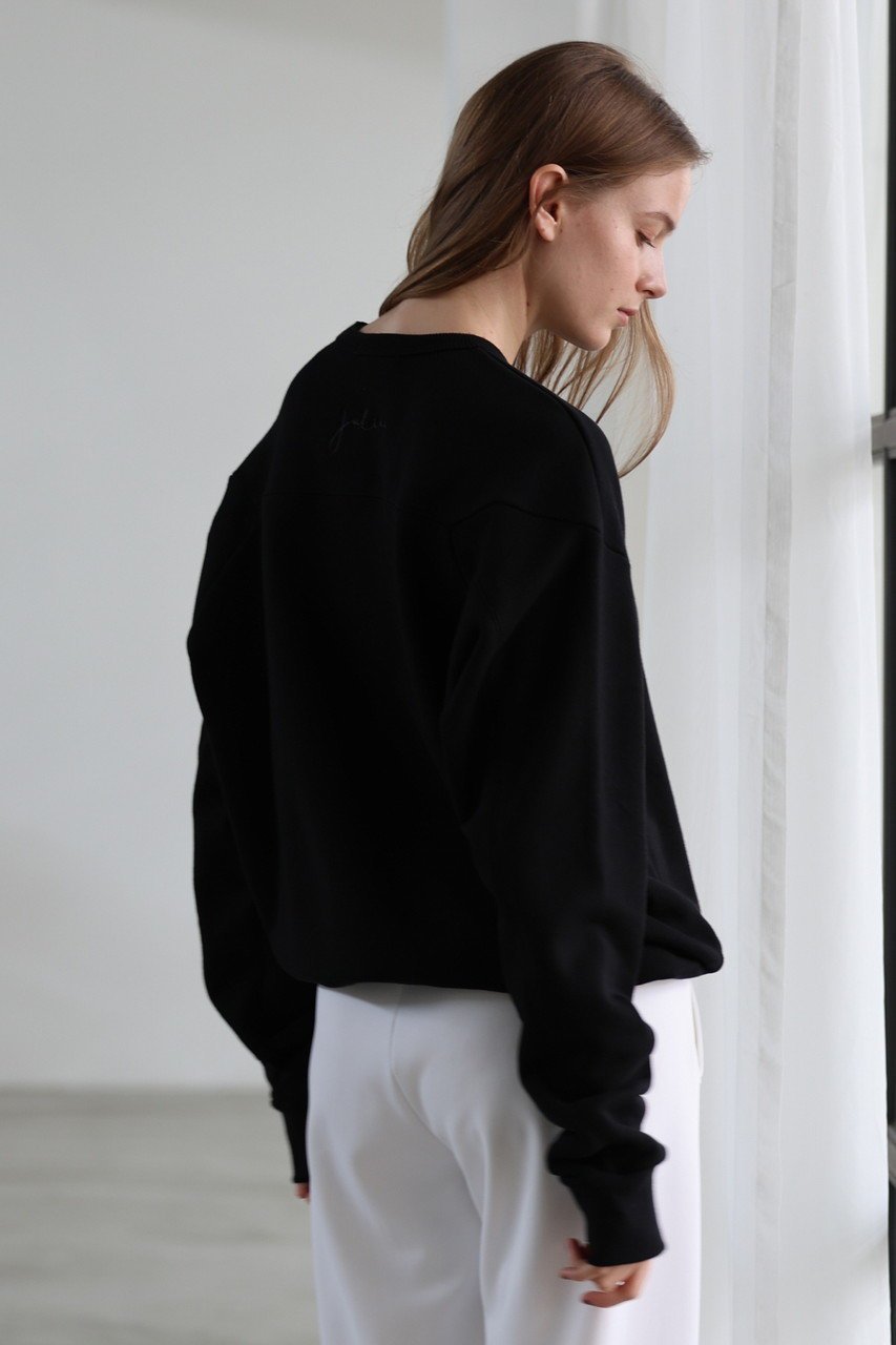 【ジュリエ/Julier】の裏毛スウェットプルオーバー 人気、トレンドファッション・服の通販 founy(ファニー) ファッション Fashion レディースファッション Fashion for Women トップス・カットソー Cut & Sew Tops レディースパーカー・カジュアルフーディー Casual Hoodies & Sweatshirts カジュアルプルオーバー・ニットトップス Pullovers & Knit Tops / Casual Pullovers スウェット・クルーネックトップス Sweatshirts & Crewnecks / Relaxed Fit Sweat Tops スポーツウェア Functional & Stylish Sportswear スポーツ トップス Athletic Tops / Workout Tops / Training Shirts ショルダー Shoulder, Shoulder Strap シンプル Simple, Minimal スポーツ Sports, Activewear スリーブ Sleeve, Long Sleeve / Short Sleeve ドロップ Drop Shoulder, Dropped Style ロング Long, Long-Length 新作・新入荷 New Arrivals / New In other-6|ID: prp329100004769229 ipo3291000000034543711