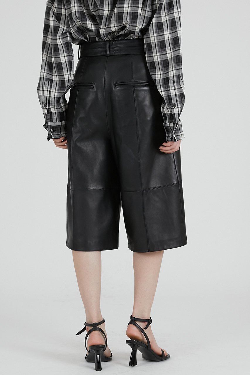 【プランク プロジェクト/PRANK PROJECT】のレザーハーフパンツ / Leather Half Pants 人気、トレンドファッション・服の通販 founy(ファニー) 　ファッション　Fashion　レディースファッション　Fashion for Women　パンツ　Pants & Trousers　ショートパンツ・ハーフパンツ　High-Waisted & Relaxed Shorts　ハーフ　Half, Half-Length　バランス　Balance, Style Balance　ロング　Long, Long-Length　エレガント 上品　Elegant　再入荷　Restock / Back in Stock　other-5|ID: prp329100004769235 ipo3291000000034543757