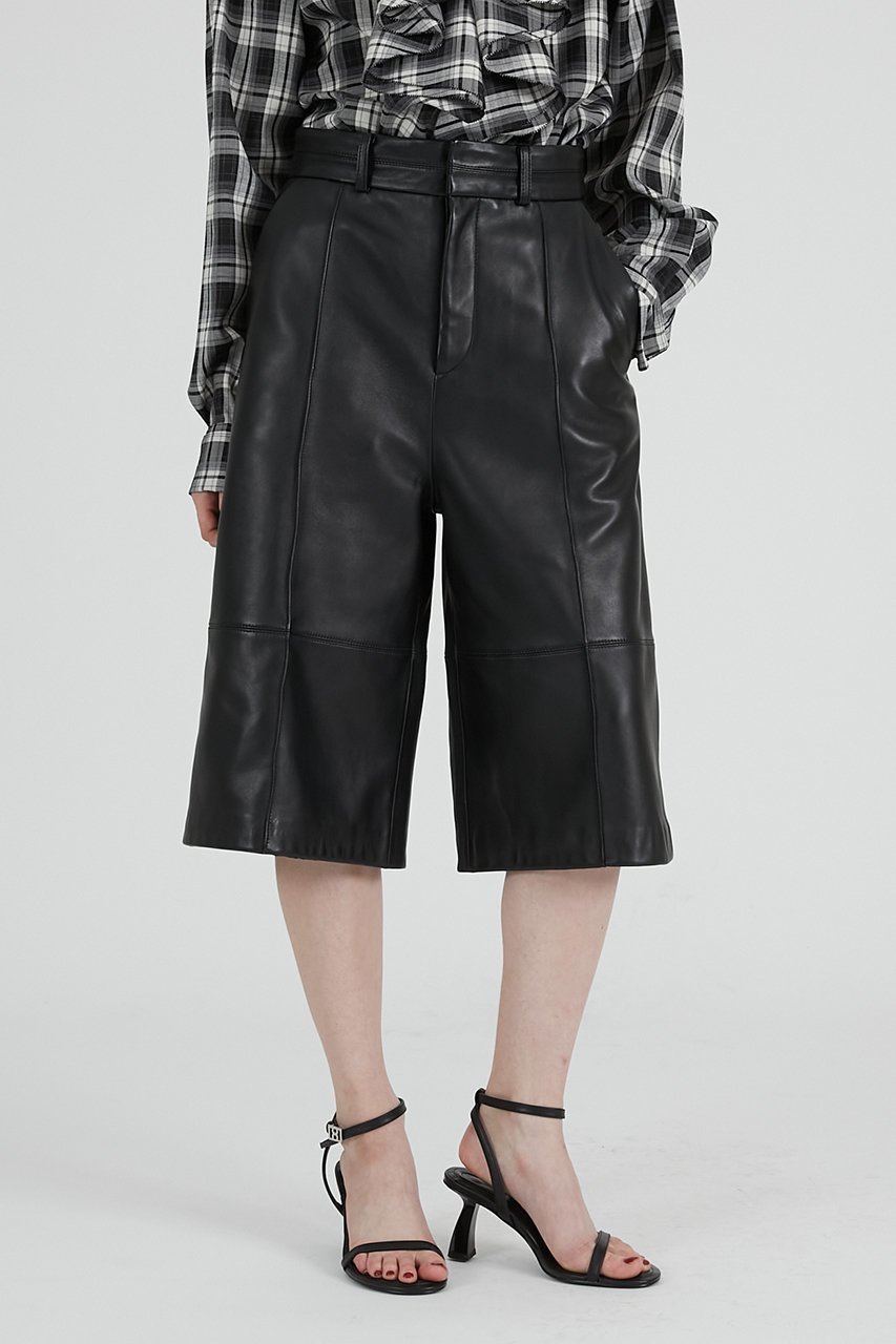 【プランク プロジェクト/PRANK PROJECT】のレザーハーフパンツ / Leather Half Pants 人気、トレンドファッション・服の通販 founy(ファニー) 　ファッション　Fashion　レディースファッション　Fashion for Women　パンツ　Pants & Trousers　ショートパンツ・ハーフパンツ　High-Waisted & Relaxed Shorts　ハーフ　Half, Half-Length　バランス　Balance, Style Balance　ロング　Long, Long-Length　エレガント 上品　Elegant　再入荷　Restock / Back in Stock　other-7|ID: prp329100004769235 ipo3291000000034543759