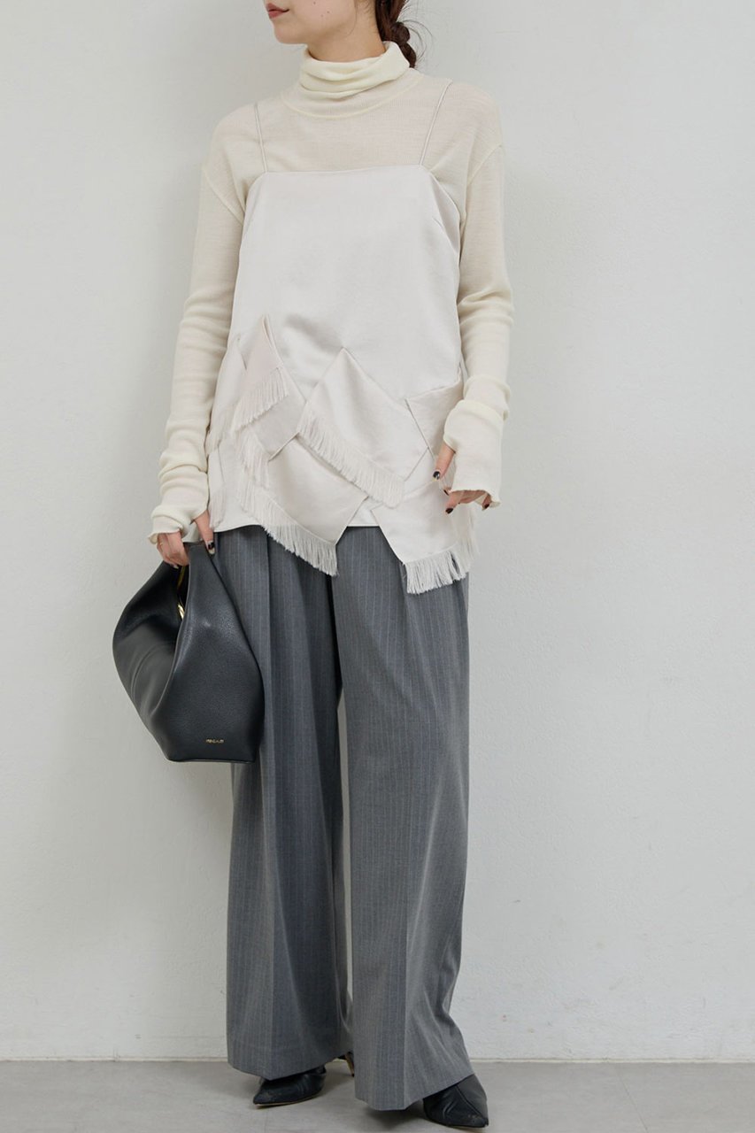 【ガリャルダガランテ/GALLARDAGALANTE】のフリンジサテンキャミ 人気、トレンドファッション・服の通販 founy(ファニー) 　ファッション　Fashion　レディースファッション　Fashion for Women　トップス・カットソー　Cut & Sew Tops　キャミソール&ノースリーブ　Camisoles & Sleeveless Tops　シャツ・ブラウス・オフィスカジュアル　Elegant Blouses & Button-Ups　ロングTシャツ・Tシャツ　Longline T-Shirts & Tees　カットソー・ベーシックTシャツ　Cut-and-Sewn Tops / Stretch Tees & Basics　キャミソール　Camisole, Spaghetti Strap Top　サテン　Satin, Glossy Fabric　タンク　Tank Top, Sleeveless Top　デニム　Denim, Jeans Material　フリル　Frill, Ruffle　エレガント 上品　Elegant　再入荷　Restock / Back in Stock　other-2|ID: prp329100004769251 ipo3291000000035365353