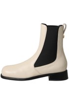 【セルジオ ロッシ/SERGIO ROSSI】のAVENUE サイドゴアブーティ 人気、トレンドファッション・服の通販 founy(ファニー) ファッション Fashion レディースファッション Fashion for Women ショート Short, Short Length シンプル Simple, Minimal フォルム Silhouette, Form ブーティ Booties, Ankle Boots 新作・新入荷 New Arrivals / New In A/W・秋冬 Autumn/Winter thumbnail オフホワイト/ブラック|ID: prp329100004769270 ipo3291000000034544126