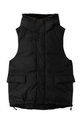 【ザ ストア バイ シー/THE STORE by C】 【REMI RELIEF】【別注】フェイクファー付きライトダウンベスト人気、トレンドファッション・服の通販 founy(ファニー) ファッション Fashion レディースファッション Fashion for Women アウター Coat / Outerwear Collection コート・ロングコート・ピーコート Long Coats, Peacoats & More ジャケット Jacket, Outerwear スウェット / スエット Sweatshirt, Sweatwear スペシャル Special, Limited Edition ダウン Down, Puffer フェイクファー Faux Fur, Imitation Fur ベスト Vest, Waistcoat ロング Long, Long-Length 別注 Limited Edition, Custom Order 軽量 Lightweight, Ultra Light |ID:prp329100004769276