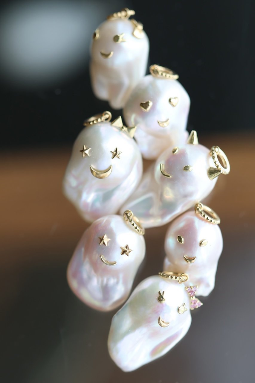 【カドー/CADEAUX】のオバケちゃん ペンダントトップ A 人気、トレンドファッション・服の通販 founy(ファニー) 　ファッション　Fashion　レディースファッション　Fashion for Women　ジュエリー　Jewelry　シンプル　Simple, Minimal　チャーム　Charm, Pendant　バロック　Baroque, Baroque Design　パール　Pearl, Pearl Accent　モチーフ　Motif, Design Theme　リュクス　Luxury, Elegant, High-End, Chic　other-3|ID: prp329100004770092 ipo3291000000035698670