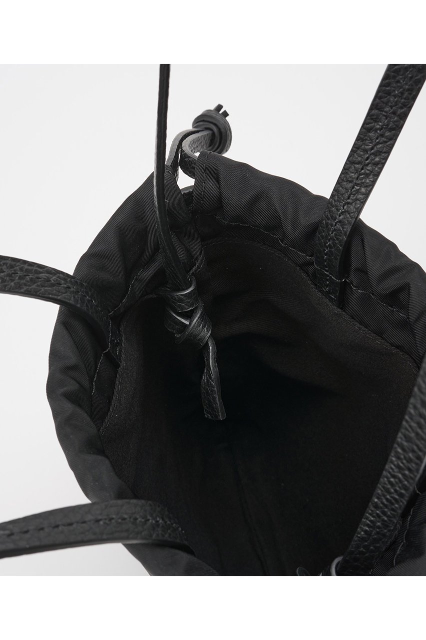 【イアクッチ/IACUCCI】のアーゴ 2WAYTOTE NYON/CERVO 人気、トレンドファッション・服の通販 founy(ファニー) 　ファッション　Fashion　レディースファッション　Fashion for Women　バッグ　Bags　エレガント 上品　Elegant　コンパクト　Compact, Small Size　巾着　Drawstring Bag, Kinchaku　なめらか　Smooth, Silky Texture　人気　Popular, Best Seller　フロント　Front, Front Design　ポーチ　Pouch, Small Case　メタル　Metal, Metal Parts　リップ　Lip, Lip Motif　ワンポイント　One Point, Statement Accent　新作・新入荷　New Arrivals / New In　other-8|ID: prp329100004770153 ipo3291000000034554789