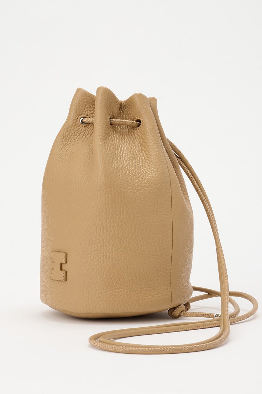 【イアクッチ/IACUCCI】のリド ドロストSD CERVO 人気、トレンドファッション・服の通販 founy(ファニー) 　ファッション　Fashion　レディースファッション　Fashion for Women　バッグ　Bags　イタリア　Italy　春　Spring　コンパクト　Compact, Small Size　巾着　Drawstring Bag, Kinchaku　ハンカチ　Handkerchief, Hanky　バケツ　Bucket, Bucket Style　フォルム　Silhouette, Form　フロント　Front, Front Design　メタル　Metal, Metal Parts　モチーフ　Motif, Design Theme　ラップ　Wrap, Wrap Design　リップ　Lip, Lip Motif　リラックス　Relax, Relaxed Fit　S/S・春夏　SS, Spring/Summer, Warm Season　おすすめ　Recommended / Our Picks　夏　Summer　エレガント 上品　Elegant　2026年　2026　other-2|ID: prp329100004770156 ipo3291000000035712132