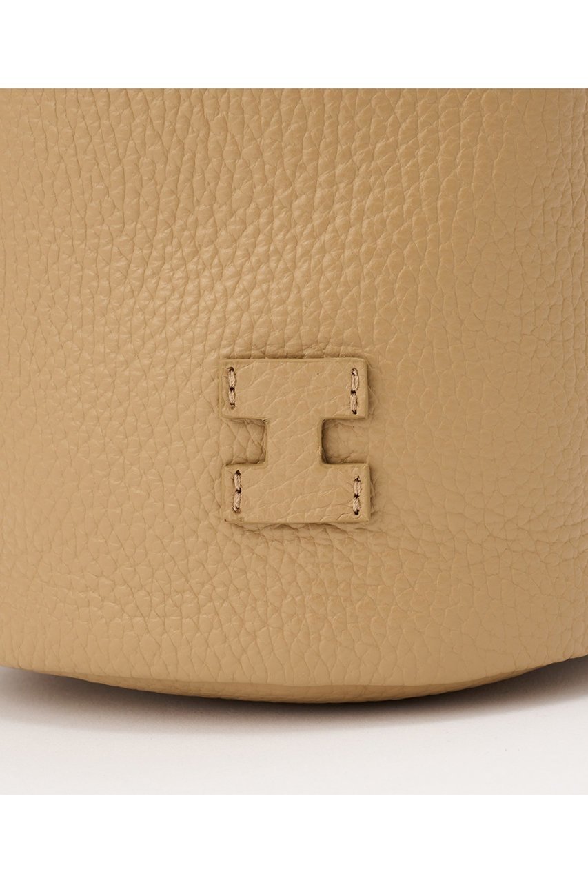 【イアクッチ/IACUCCI】のリド ドロストSD CERVO 人気、トレンドファッション・服の通販 founy(ファニー) 　ファッション　Fashion　レディースファッション　Fashion for Women　バッグ　Bags　イタリア　Italy　春　Spring　コンパクト　Compact, Small Size　巾着　Drawstring Bag, Kinchaku　ハンカチ　Handkerchief, Hanky　バケツ　Bucket, Bucket Style　フォルム　Silhouette, Form　フロント　Front, Front Design　メタル　Metal, Metal Parts　モチーフ　Motif, Design Theme　ラップ　Wrap, Wrap Design　リップ　Lip, Lip Motif　リラックス　Relax, Relaxed Fit　S/S・春夏　SS, Spring/Summer, Warm Season　おすすめ　Recommended / Our Picks　夏　Summer　エレガント 上品　Elegant　2026年　2026　other-5|ID: prp329100004770156 ipo3291000000035712138