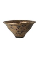 【ミノ ドンブリ/MINO DONBURI / GOODS】の反りどんぶり 金叩き 人気、トレンドファッション・服の通販 founy(ファニー) テーブル Table, Dining Table 手描き Hand-Drawn, Illustrated 新作・新入荷 New Arrivals / New In ホーム・キャンプ・アウトドア・お取り寄せ Home Living / Home & Lifestyle / Camping Gear / Outdoor Camping キッチン・ダイニング Kitchen & Dining Essentials. Stylish & Functional Tableware キッチン家電・キッチン用品 Kitchen Appliances & Tools |ID:prp329100004771160