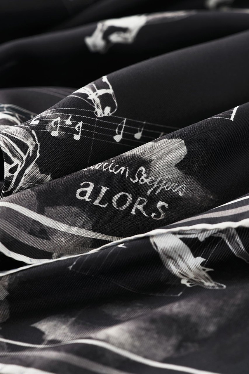 【アロー/aLORS】のCarre Cavaliers par Katrien Soeffers Cavaliers スカーフ 人気、トレンドファッション・服の通販 founy(ファニー) ファッション Fashion レディースファッション Fashion for Women ストール Soft & Warm Scarves マフラー・スヌード / 冬小物の定番 Scarves & Mufflers なめらか Smooth, Silky Texture イタリア Italy ウォーター Water シルク Silk, 100% Silk スカーフ Scarf, Neckwear ストール Stole, Wrap マフラー Scarf, Muffler モチーフ Motif, Design Theme エレガント 上品 Elegant 新作・新入荷 New Arrivals / New In other-5|ID: prp329100004771174 ipo3291000000034565428