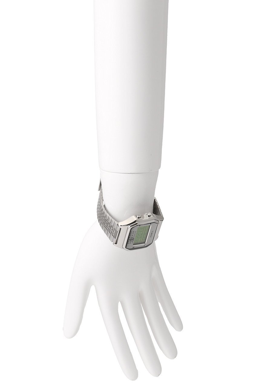 【エムエム6 メゾン マルタン マルジェラ/MM6 Maison Martin Margiela】の【UNISEX】【MM6 Maison Margiela×Timex】 T80 Gift Set ウォッチ with extraブレスレット 人気、トレンドファッション・服の通販 founy(ファニー) 　ファッション　Fashion　レディースファッション　Fashion for Women　レイングッズ・傘・晴雨兼用傘　Umbrellas & Rain Gear　ジュエリー　Jewelry　チェーン＆カフブレスレット　Cuff & Chain Bracelets　ユニセックス　Unisex, Genderless　ウォッチ　Wristwatch　ギフト プレゼント　Gift / Present　クラシカル　Classical, Vintage-Inspired　シンプル　Simple, Minimal　ハンカチ　Handkerchief, Hanky　フェイス　Face, Facial Design　ブレスレット　Bracelet, Wristband　傘　Umbrella, Parasol　新作・新入荷　New Arrivals / New In　時計　Watch, Wristwatch　腕時計　Wristwatch　other-2|ID: prp329100004772867 ipo3291000000034583719