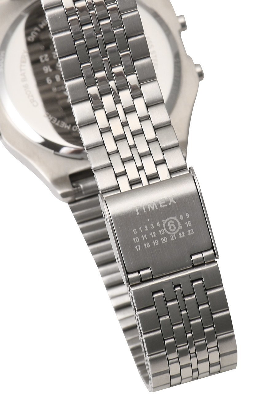 【エムエム6 メゾン マルタン マルジェラ/MM6 Maison Martin Margiela】の【UNISEX】【MM6 Maison Margiela×Timex】 T80 Gift Set ウォッチ with extraブレスレット 人気、トレンドファッション・服の通販 founy(ファニー) 　ファッション　Fashion　レディースファッション　Fashion for Women　レイングッズ・傘・晴雨兼用傘　Umbrellas & Rain Gear　ジュエリー　Jewelry　チェーン＆カフブレスレット　Cuff & Chain Bracelets　ユニセックス　Unisex, Genderless　ウォッチ　Wristwatch　ギフト プレゼント　Gift / Present　クラシカル　Classical, Vintage-Inspired　シンプル　Simple, Minimal　ハンカチ　Handkerchief, Hanky　フェイス　Face, Facial Design　ブレスレット　Bracelet, Wristband　傘　Umbrella, Parasol　新作・新入荷　New Arrivals / New In　時計　Watch, Wristwatch　腕時計　Wristwatch　other-5|ID: prp329100004772867 ipo3291000000034583722