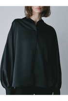【ハー/HER.】の【11/20 12:00販売開始】サテンVネックブラウス 人気、トレンドファッション・服の通販 founy(ファニー) ファッション Fashion レディースファッション Fashion for Women トップス・カットソー Cut & Sew Tops シャツ・ブラウス・オフィスカジュアル Elegant Blouses & Button-Ups Vネックトップス V-Neck Tops / V-Cut Neckline Shirts サテン Satin, Glossy Fabric スリーブ Sleeve, Long Sleeve / Short Sleeve ロング Long, Long-Length 新作・新入荷 New Arrivals / New In thumbnail ブラック|ID: prp329100004772873 ipo3291000000034583766